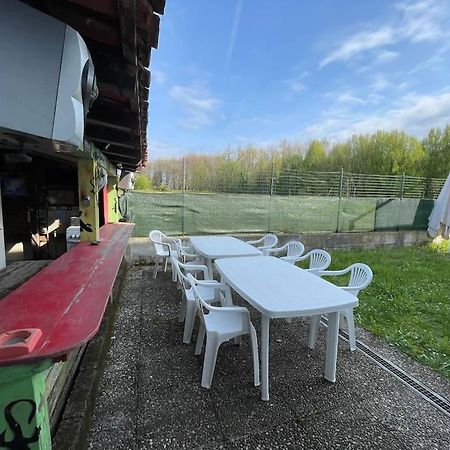 Apartamento Musicians Mansion Loft Fino Mornasco Exterior foto